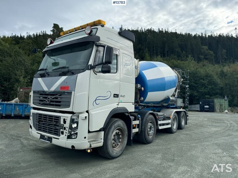 2010 Volvo FH16 8x4 Concrete truck w/ Intermix build.