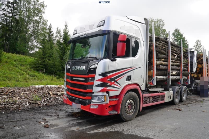 2018 Scania R650 6x4 tømmerbil med kran