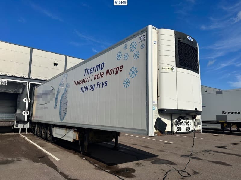  2013 Krone thermal trailer
