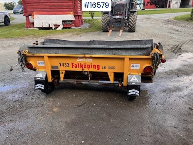 2009 Falkøping LB1000 trailing spreader