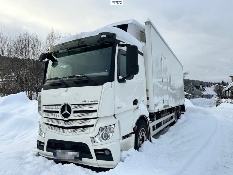 2015 Mercedes Actros 2551 6x2 Box Truck w/ fridge/freezer unit. 