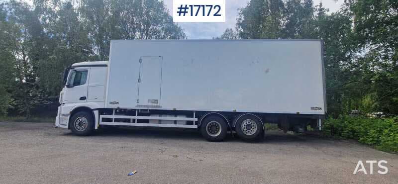  2015 Mercedes Actros 2551 6x2 Box Truck w/ fridge/freezer unit. 