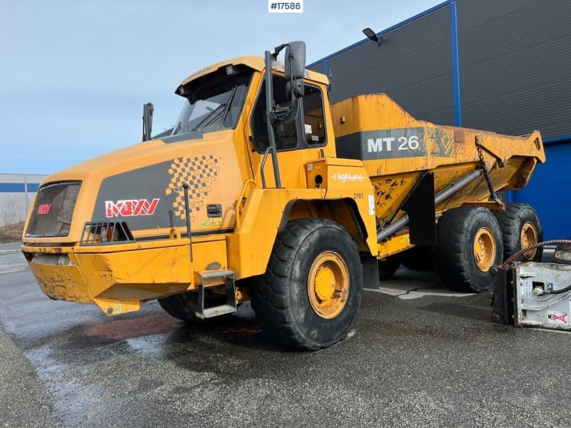  2007 Moxy MT 26 Dumper w/ white signs and tailgate WATCH VIDEO