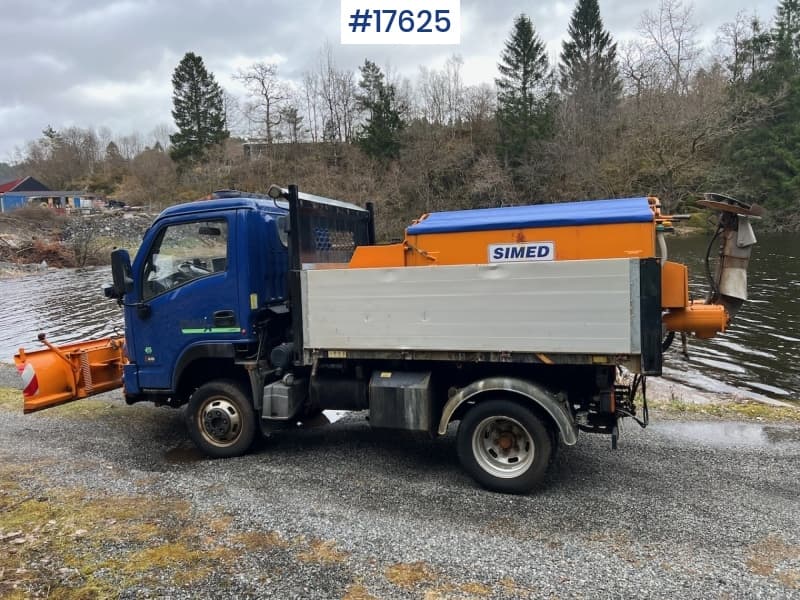 2021 Durso Multimobile plow rig w/ Plow and salt spreader