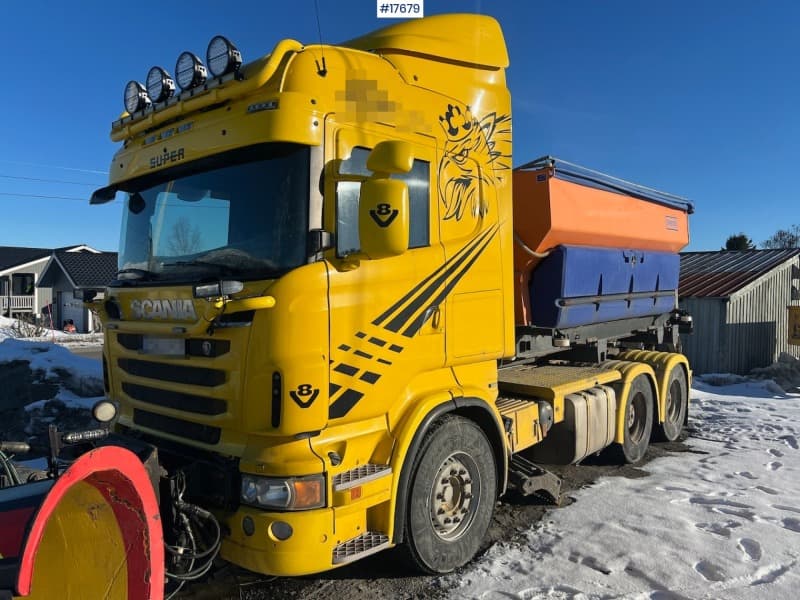 2011 Scania R620 6x4 snow rigged combi truck