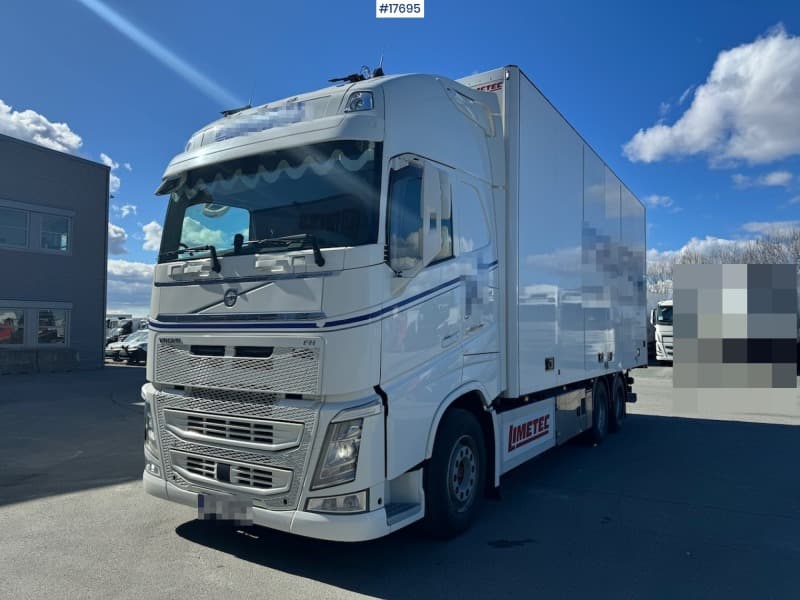 2019 Volvo fh540 6x2 box truck w/ full side opening. WATCH VIDEO