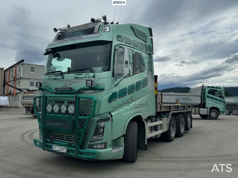  2017 Volvo Fh16 8x4 snow rigged hook truck
