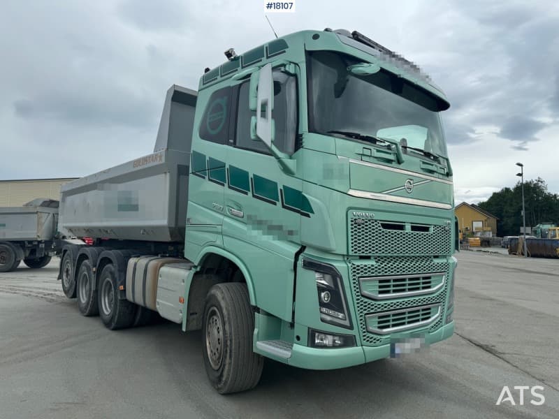  2019 Volvo Fh16 8x4 tipper truck