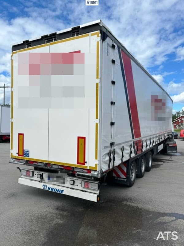 2024 Krone box trailer