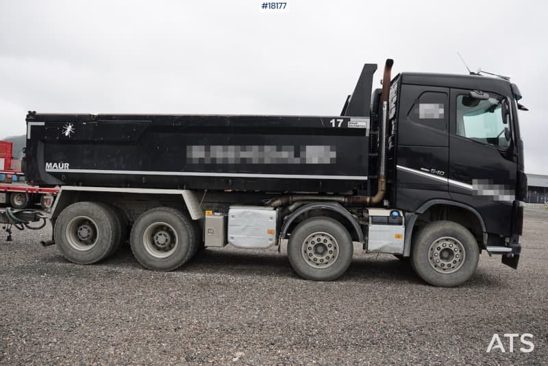 2020 Volvo Fh540 8x4 tipper truck with only 160,000km