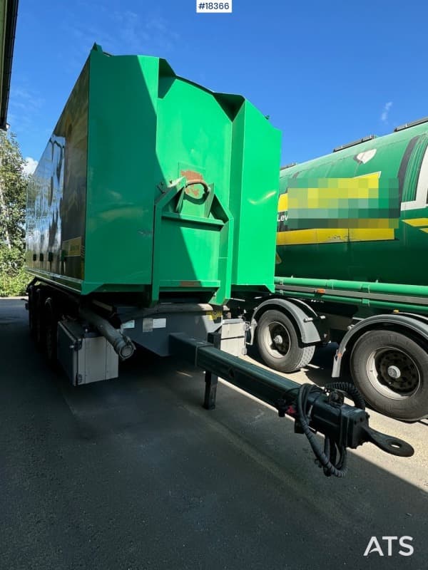 2021 Istrail container trailer w/ tipper