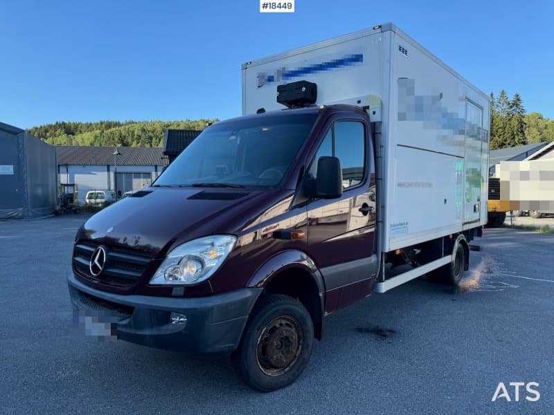 2010 Mercedes sprinter 4x4 skapbil m/ lift