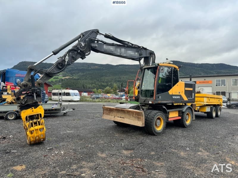  2017 Volvo EW160E Wheel excavator w/ GPS, Rototilt, Oilquick and Cleaning bucket.