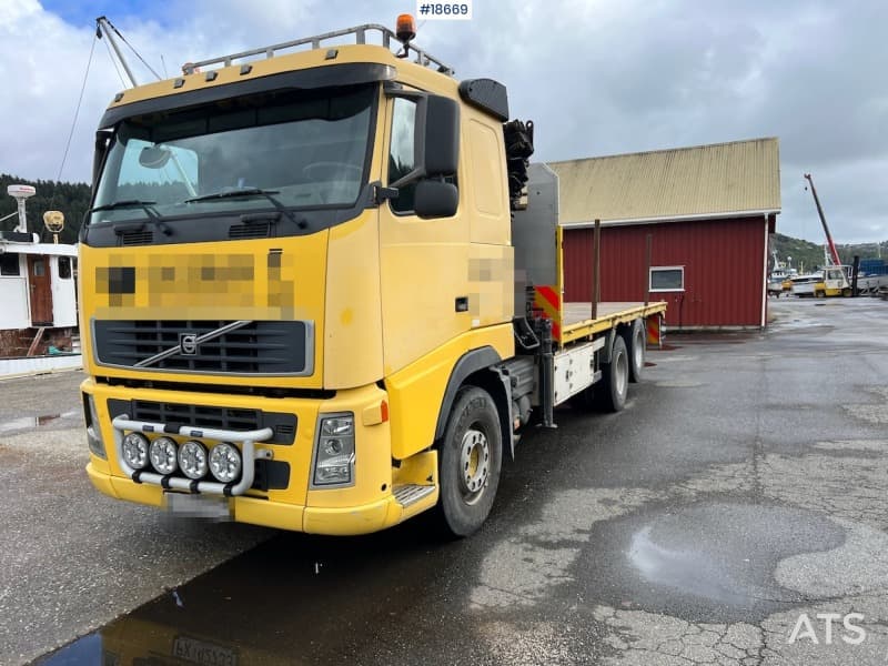 2002 Volvo FH 12 6x2 w/ 19 t/m Hiab crane See video