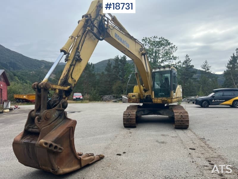 2005 Komatsu PC210 LC-7K Gravemaskin m/ Tannskuffe. SE VIDEO