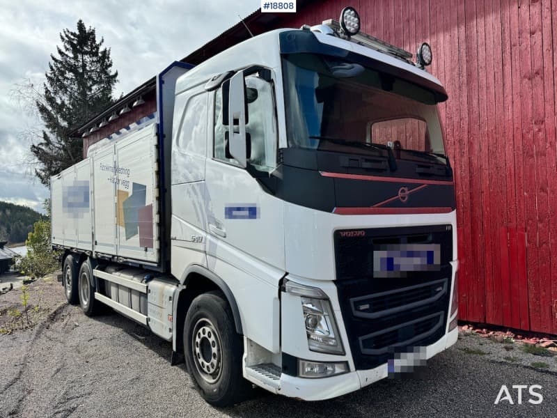  2018 Volvo FH540 6x2 truck w/ arrangement for rear-mounted crane.