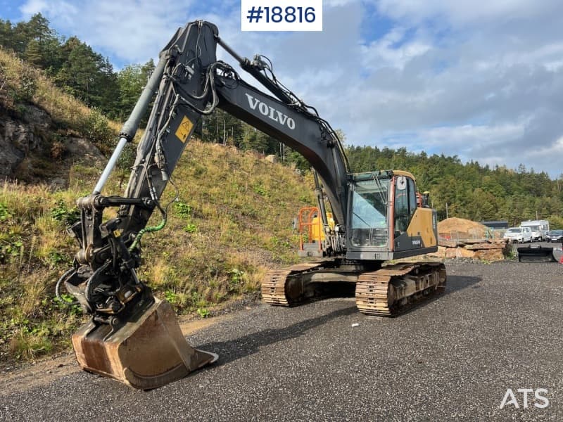 2017 Volvo EC180EL m/ Pusseskuffe, Graveskuffe, Renskeskuffe og Rotortilt